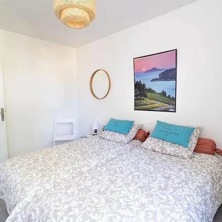Apartment La Perle Bleue